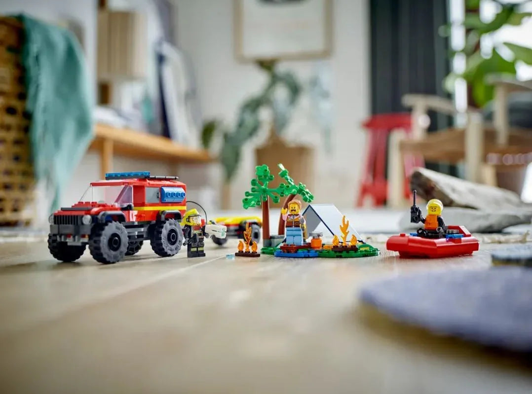 Klocki City 60412 Terenowy wóz strażacki z łodzią ratunkową - zabawki-dla-dziewczynki