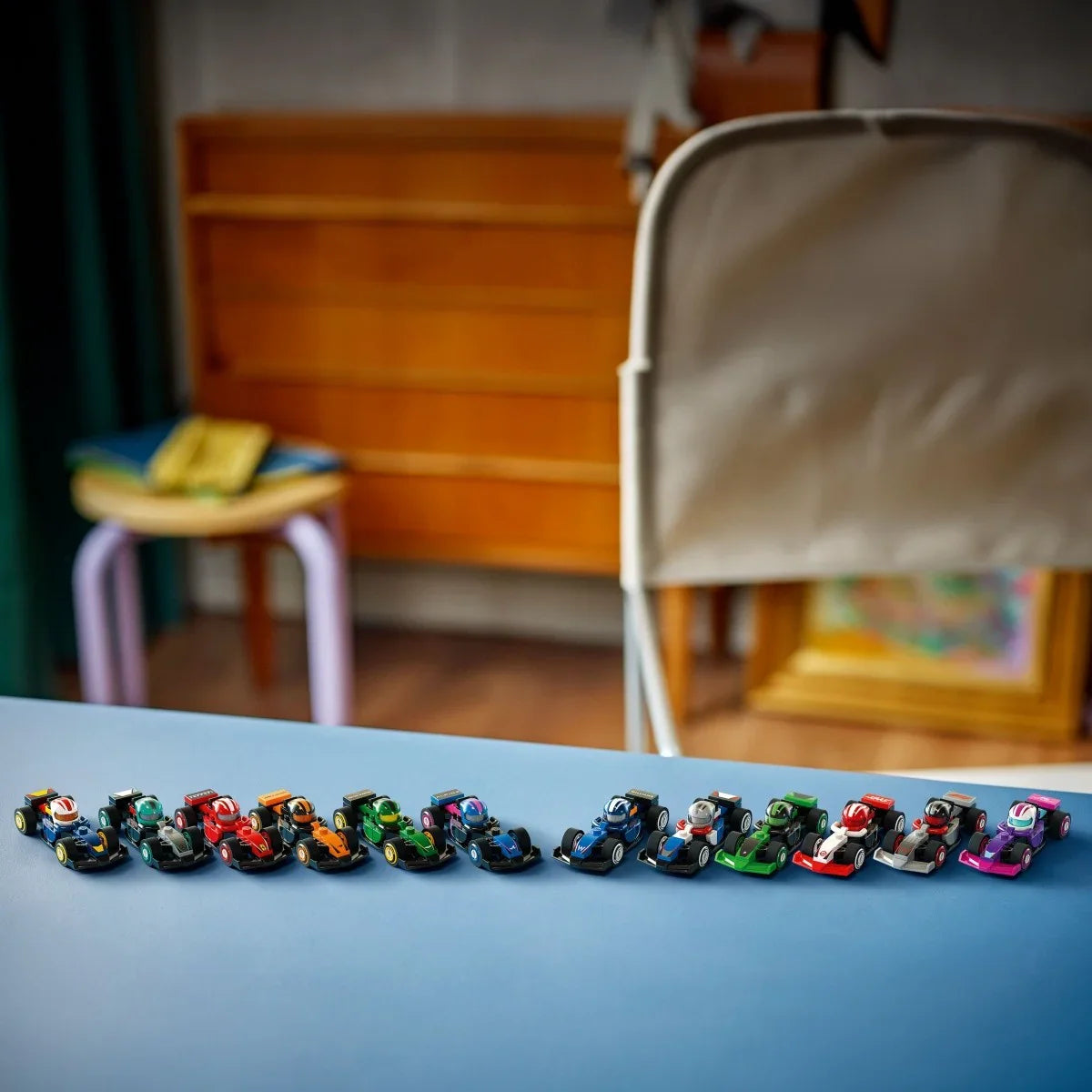 Klocki Minifigures 71049 Kolekcjonerski bolid F1 (display 36 sztuk) - zabawki-dla-dziewczynki