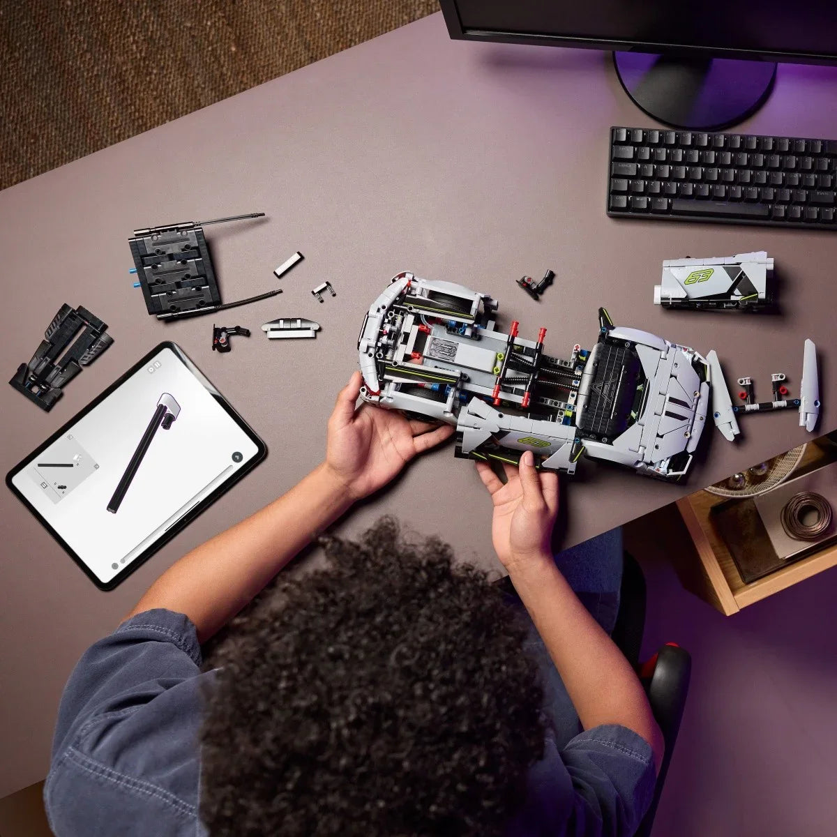 LEGO Klocki Technic 42214 Supersamochód Lamborghini Revuelto - zabawki-dla-dziewczynki