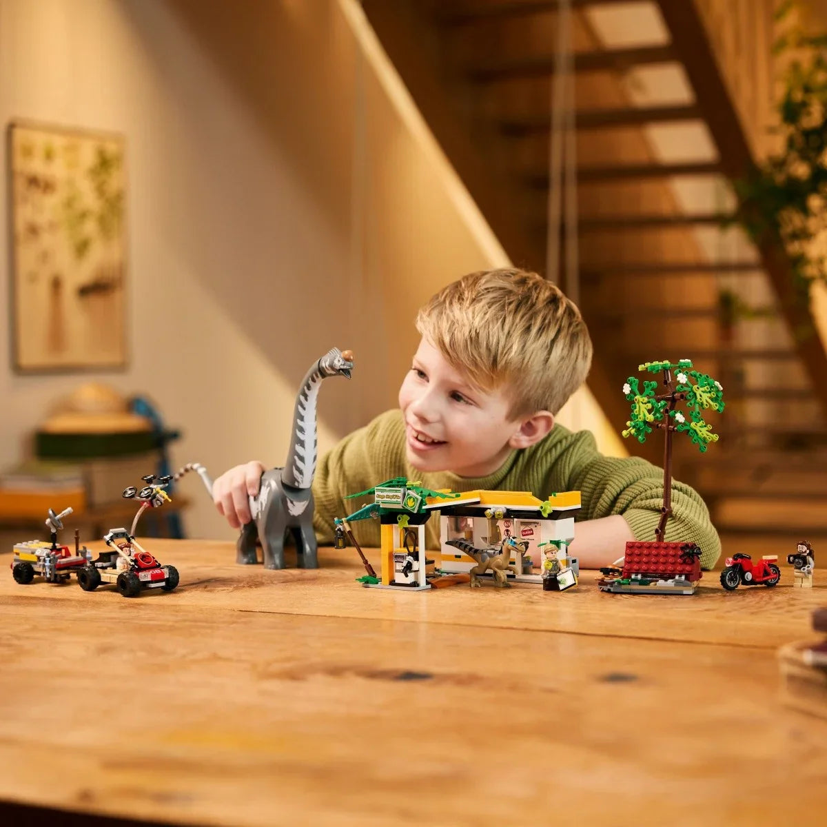 LEGO Klocki Jurassic World 76973 Na tropie tytanozaura i raptora - zabawki-dla-dziewczynki