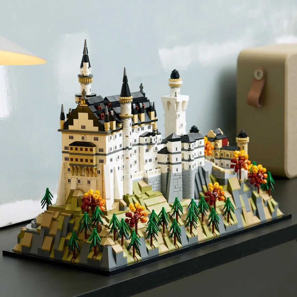 LEGO Klocki Architecture 21063 Zamek Neuschwanstein - zabawki-dla-dziewczynki