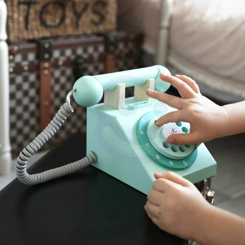 CLASSIC WORLD Klasyczny Drewniany Telefon dla Dzieci 4 el. - zabawki-dla-dziewczynki