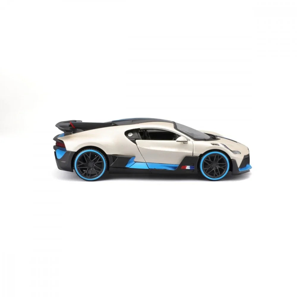 Model kompozytowy Bugatti Divo 1/24 biały - zabawki-dla-dziewczynki
