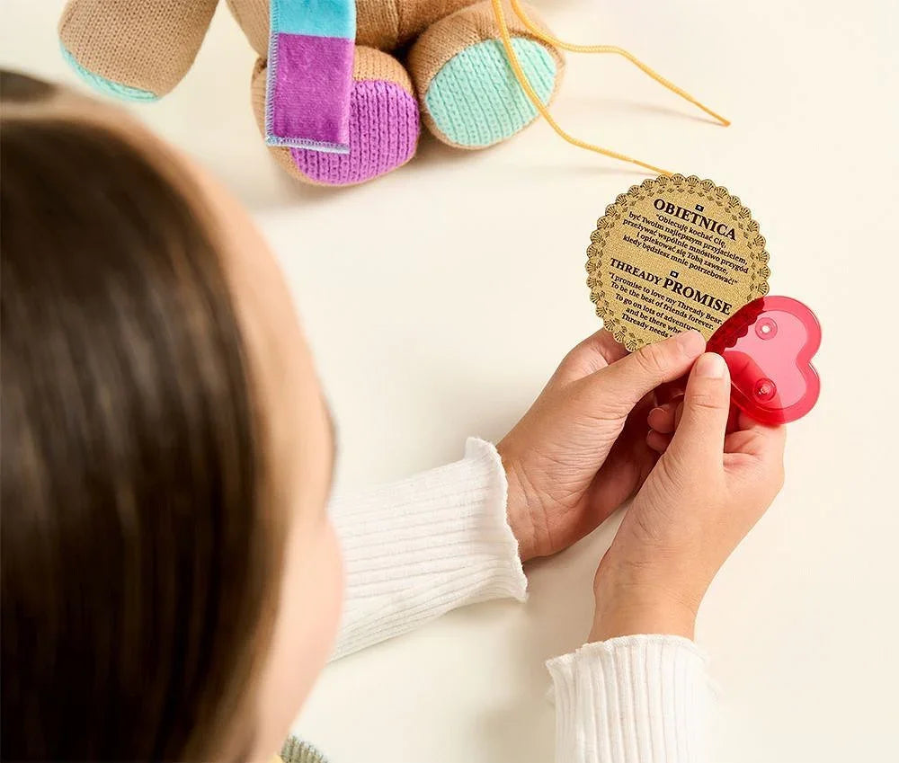 Thready Bear Miś Guziczek Cobi zabawka mówiąca dla dzieci - zabawki-dla-dziewczynki