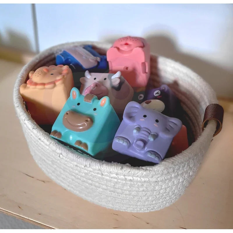 WOOPIE BABY Klocki Sensoryczne Układanka do Ściskania Dźwięk Zwierzątka 12 el. - zabawki-dla-dziewczynki