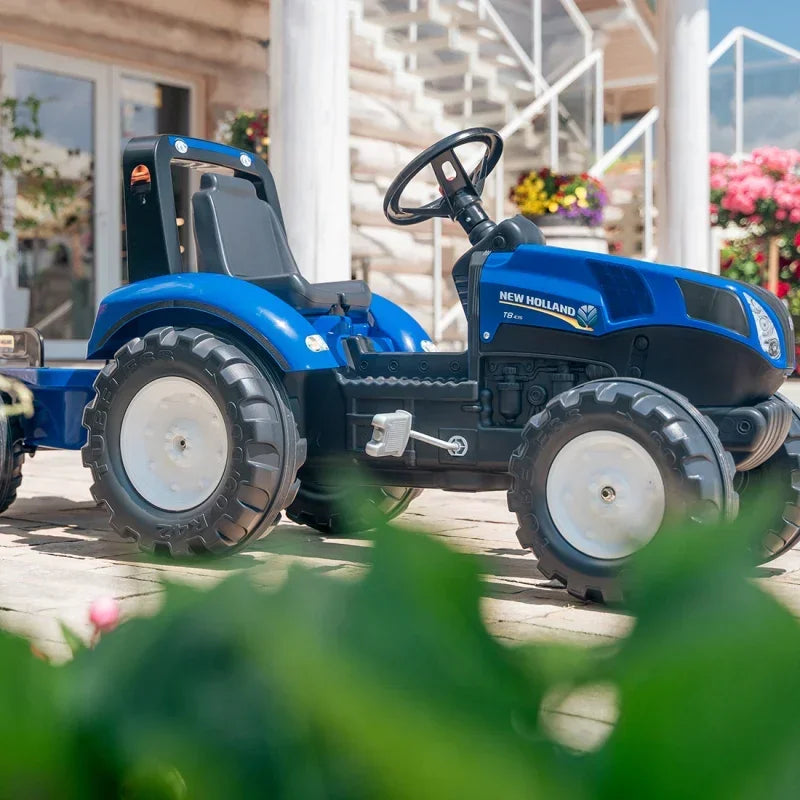 Duży traktor FALK New Holland na pedały - zabawki-dla-dziewczynki