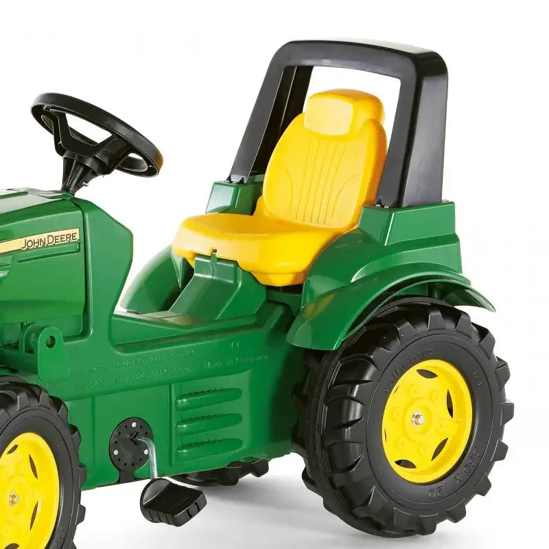 Bezpieczny traktor na pedały dla dzieci - zabawki-dla-dziewczynki