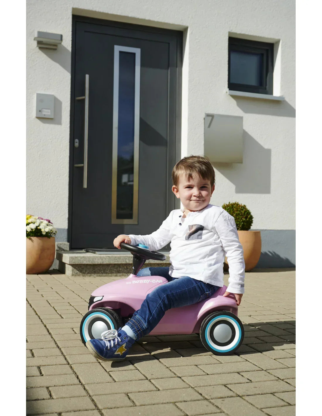 Jeździk Bobby Car Neo Pink, kreatywna zabawa i rozwój dziecka - zabawki-dla-dziewczynki