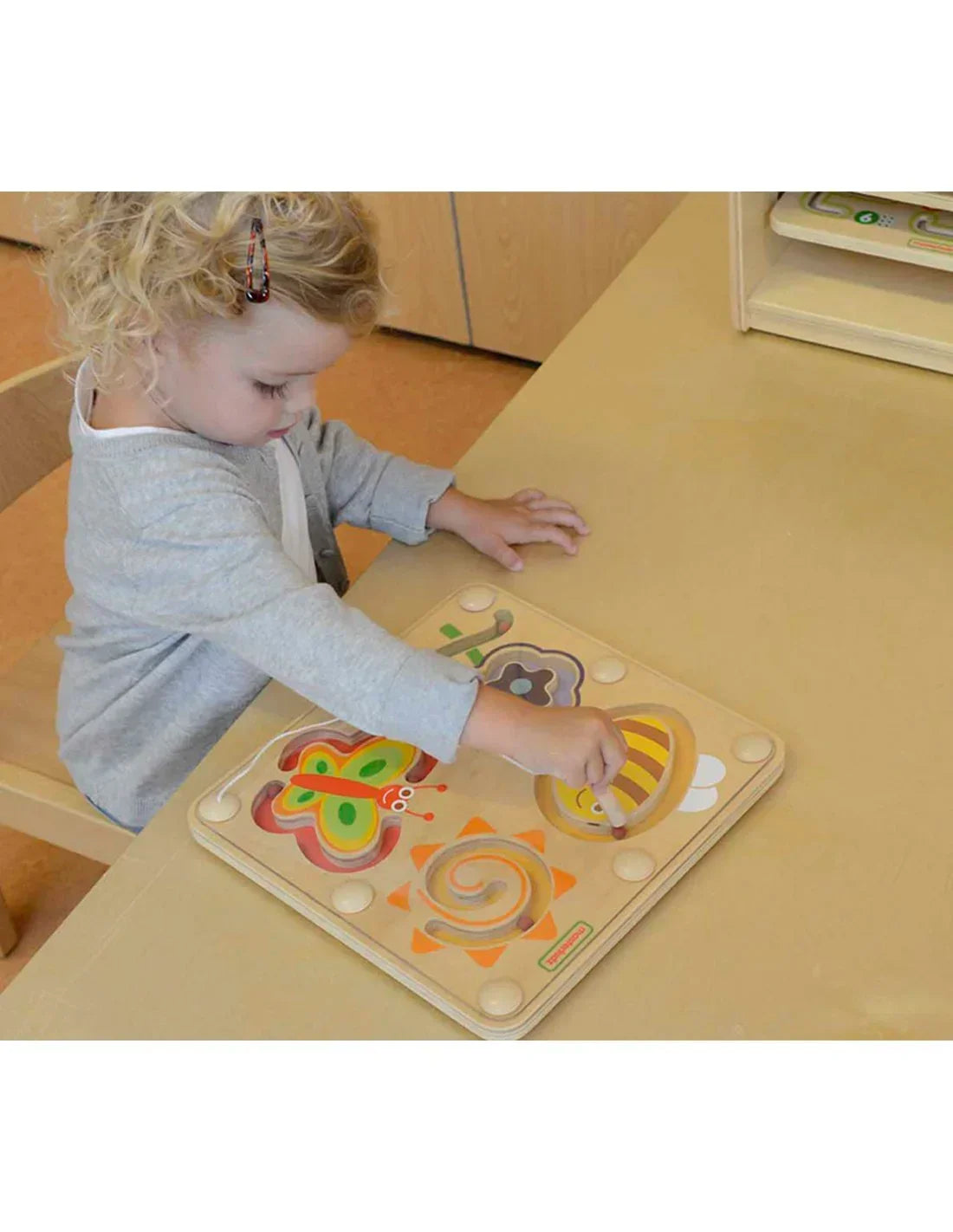 drewniana tablica Montessori z motywem owadów dla dzieci 2+ - zabawki-dla-dziewczynki