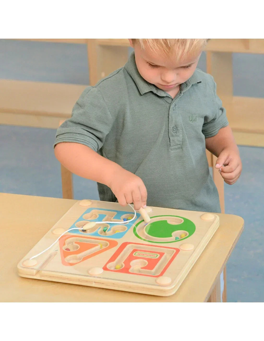 Montessori tablica manipulacyjna z magnetycznym rysikiem dla dzieci - zabawki-dla-dziewczynki