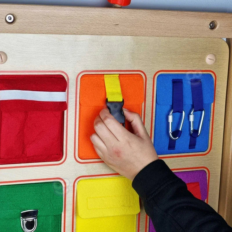 MASTERKIDZ tablica ścienna flex kolorowe kieszonki i rzepy dla dzieci - zabawki-dla-dziewczynki