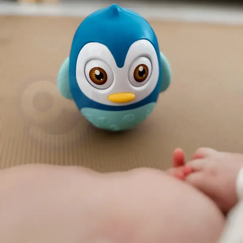 Sensoryczny pingwinek WOOPIE BABY wańka wstańka - zabawki-dla-dziewczynki