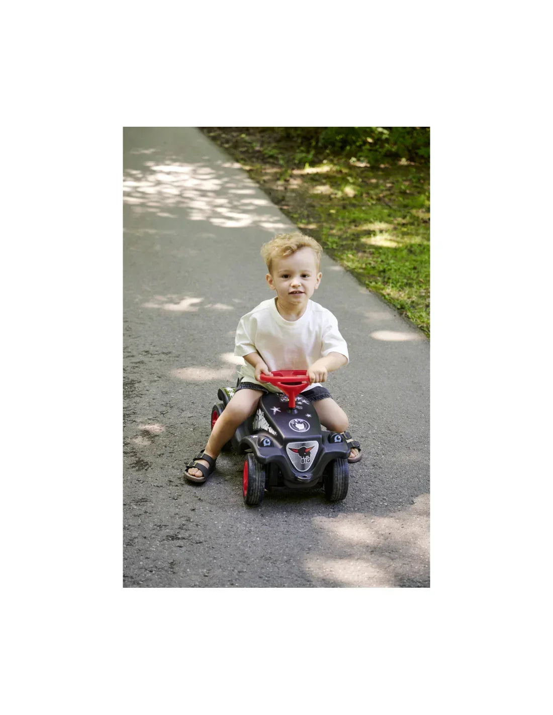 Samochodzik odpychacz BIG Bobby Car Classic z klaksonem i wygodnym siedziskiem  - zabawki-dla-dziewczynki