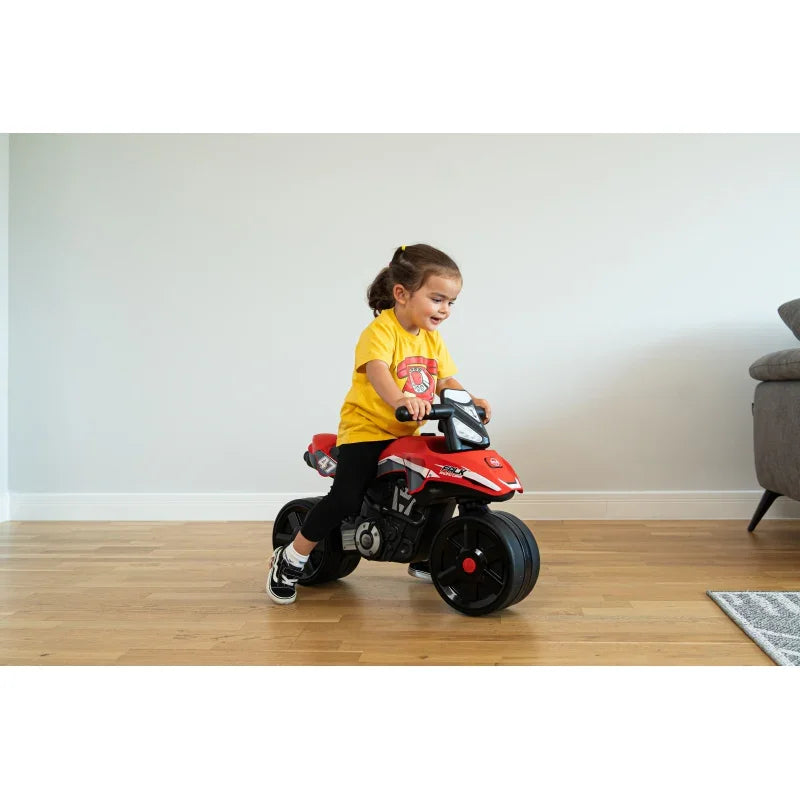 Czerwony jeździk FALK Racing, bezpieczny pojazd dla maluchów od 2 lat - zabawki-dla-dziewczynki