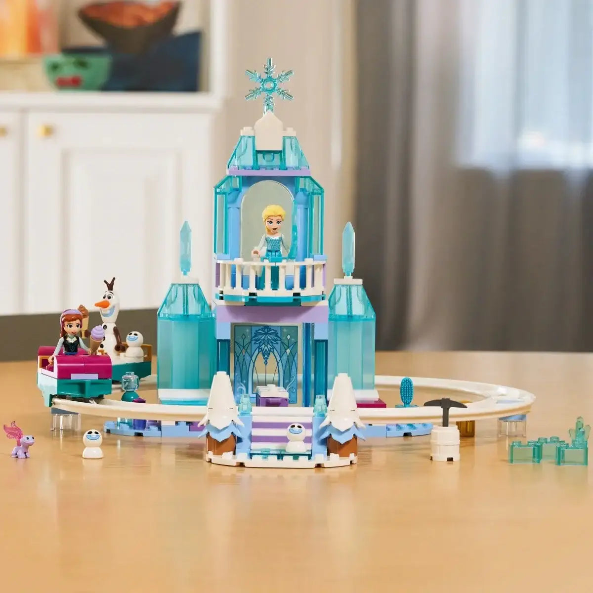 LEGO Klocki Disney 43281 przygoda w Lodowym zamku Elzy  - zabawki-dla-dziewczynki