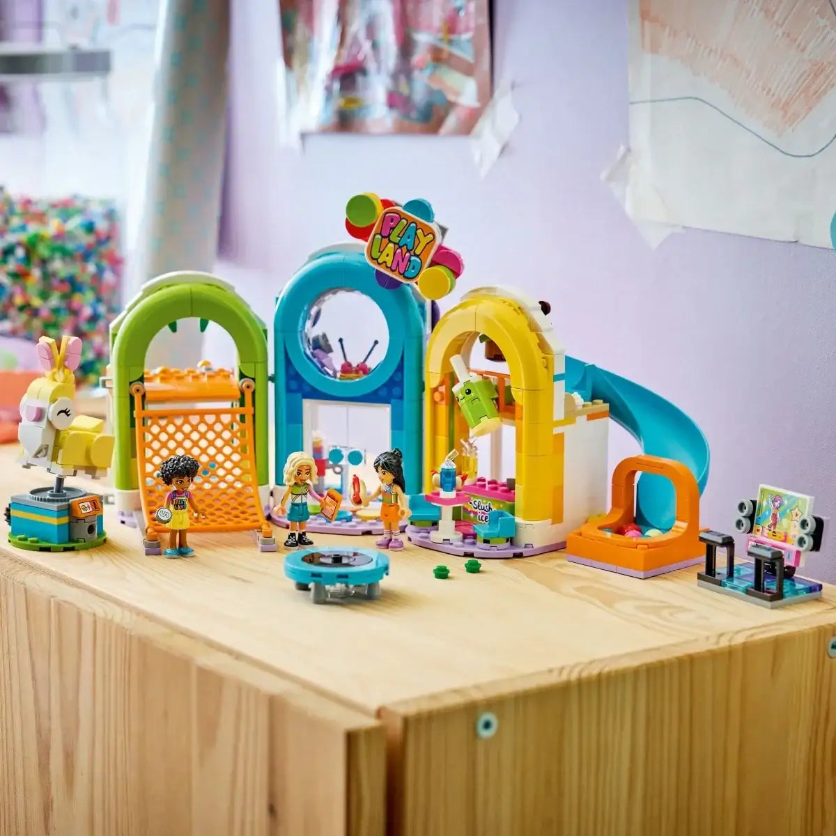 LEGO 42686 Friends sala zabaw zestaw konstrukcyjny dla dziewczynek - zabawki-dla-dziewczynki