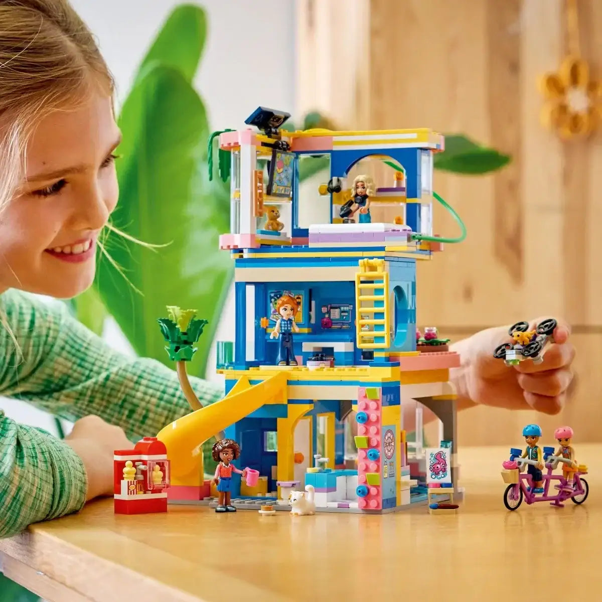 LEGO 42689 Friends kreatywna zabawa domek w Heartlake - zabawki-dla-dziewczynki