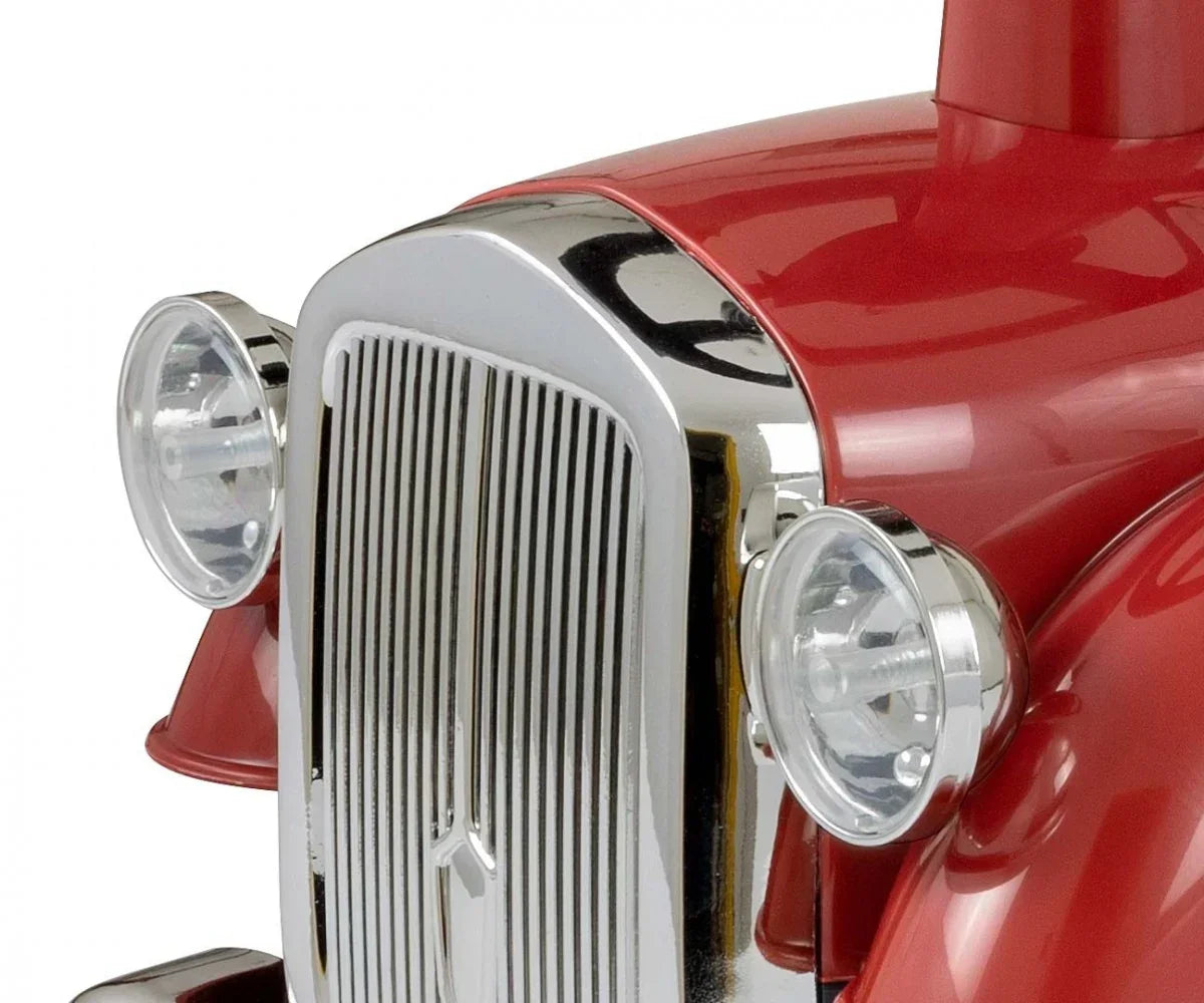 Czerwony zabawkowy samochód retro  - zabawki-dla-dziewczynki