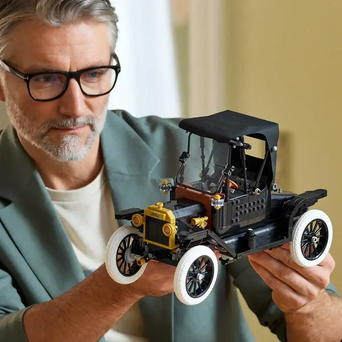 LEGO Icons klasyczny Ford Model T model dla dorosłych fanów motoryzacji - zabawki-dla-dziewczynki.com