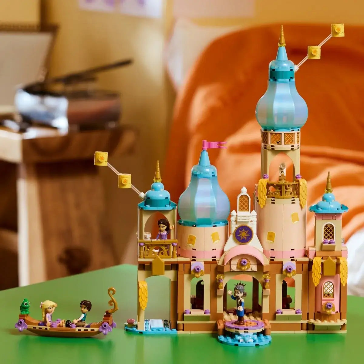 LEGO Disney Princess Zamek Roszpunki z figurkami bohaterów