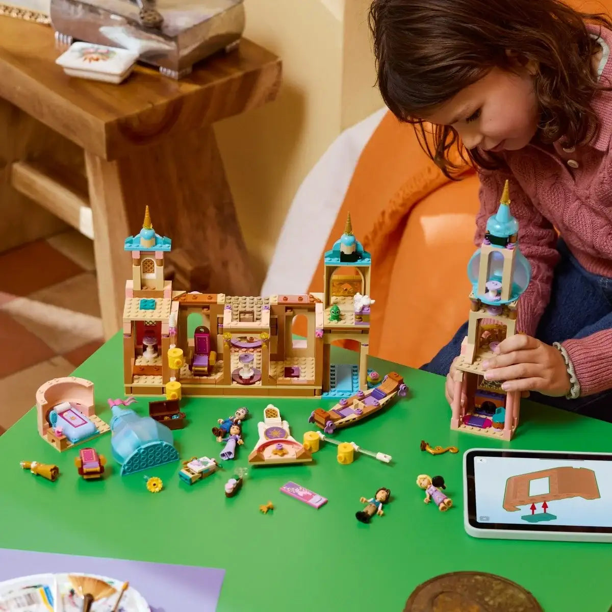 LEGO Zamek Roszpunki inspirowany filmem Zaplątani Disney