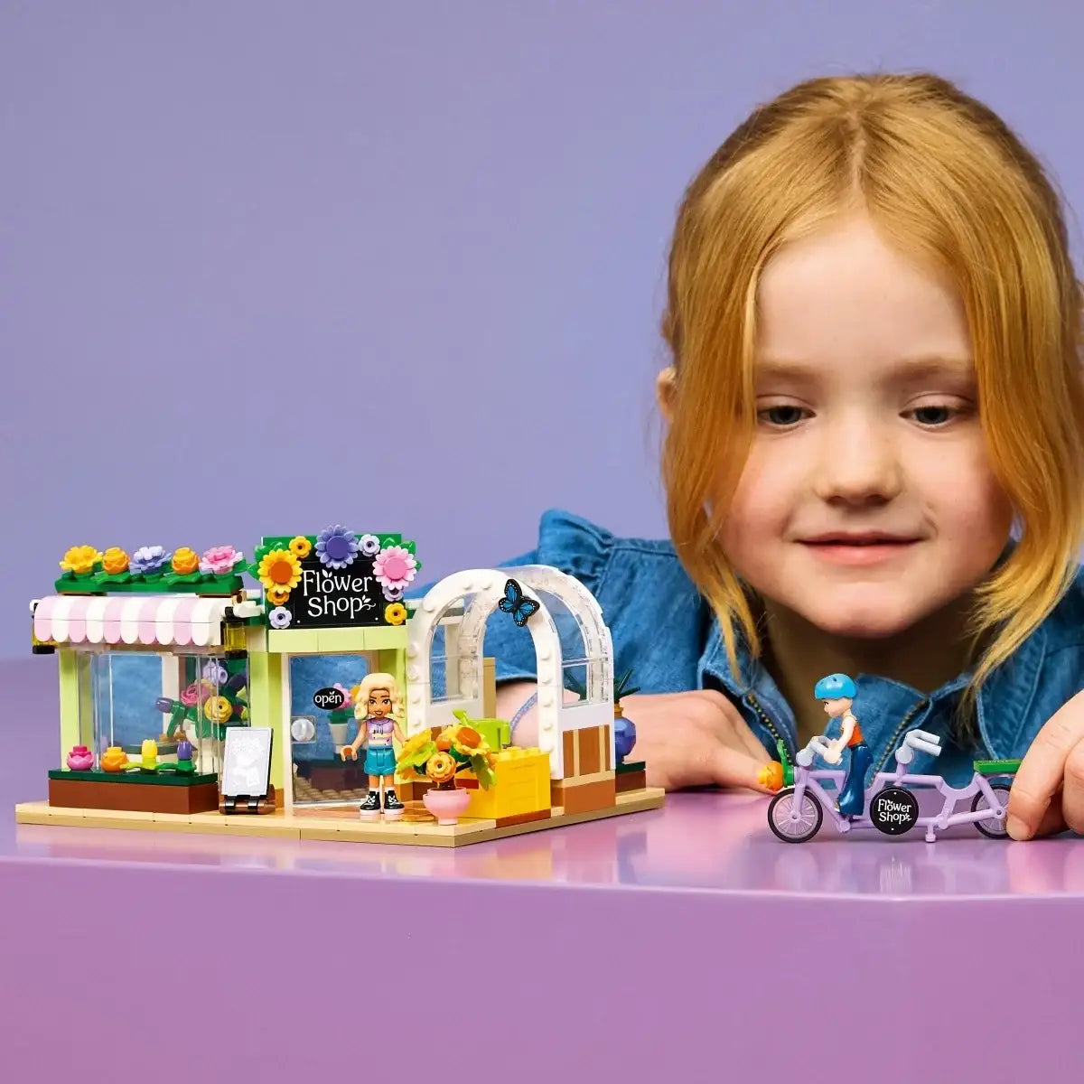 Kreatywna kwiaciarnia LEGO z minilaleczkami Novy i Astrid