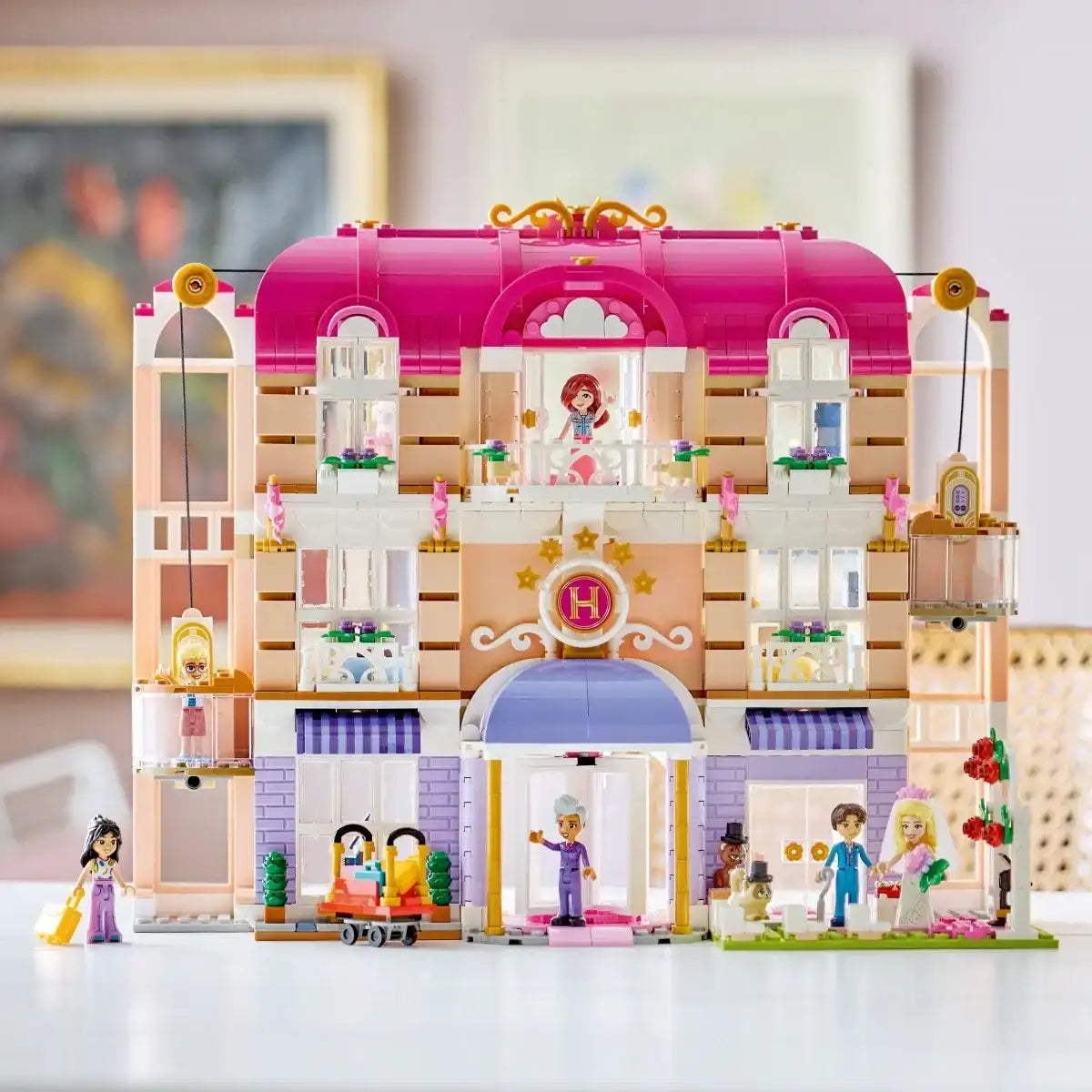 LEGO Friends hotel Heartlake City zestaw konstrukcyjny