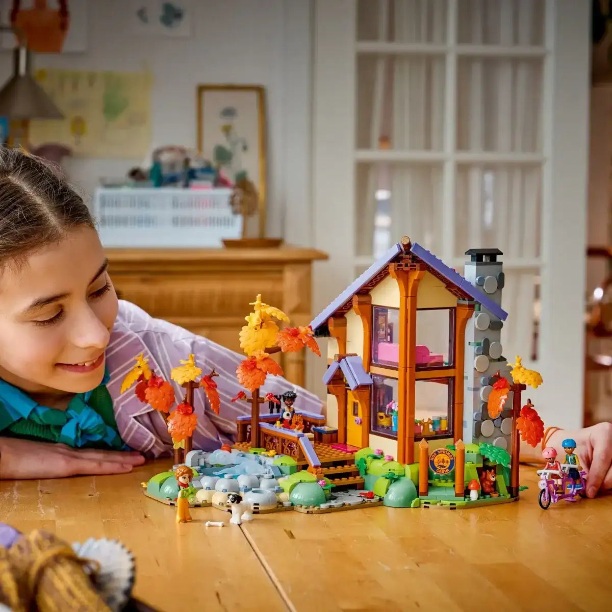 LEGO Friends cabin in the forest jesienny zestaw