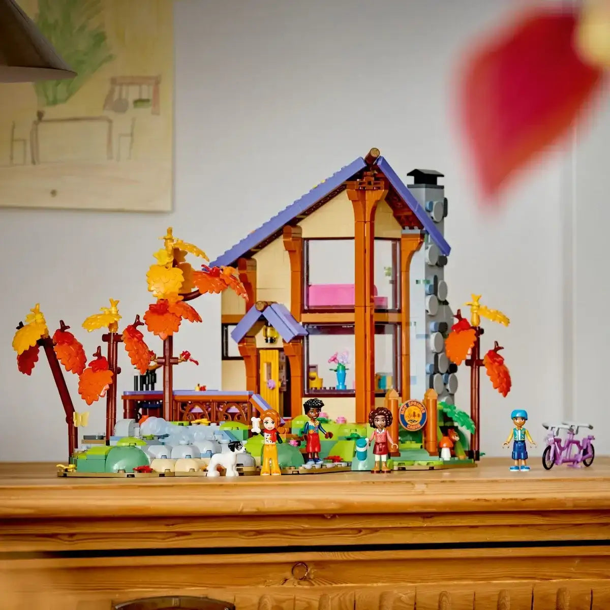 LEGO Friends 42705 domek w jesiennym klimacie