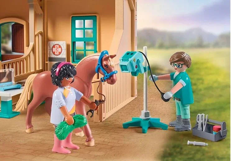 Zestaw z figurkami Horses 71352 Hipoterapia i lecznica zwierząt Playmobil - zabawki-dla-dziewczynki