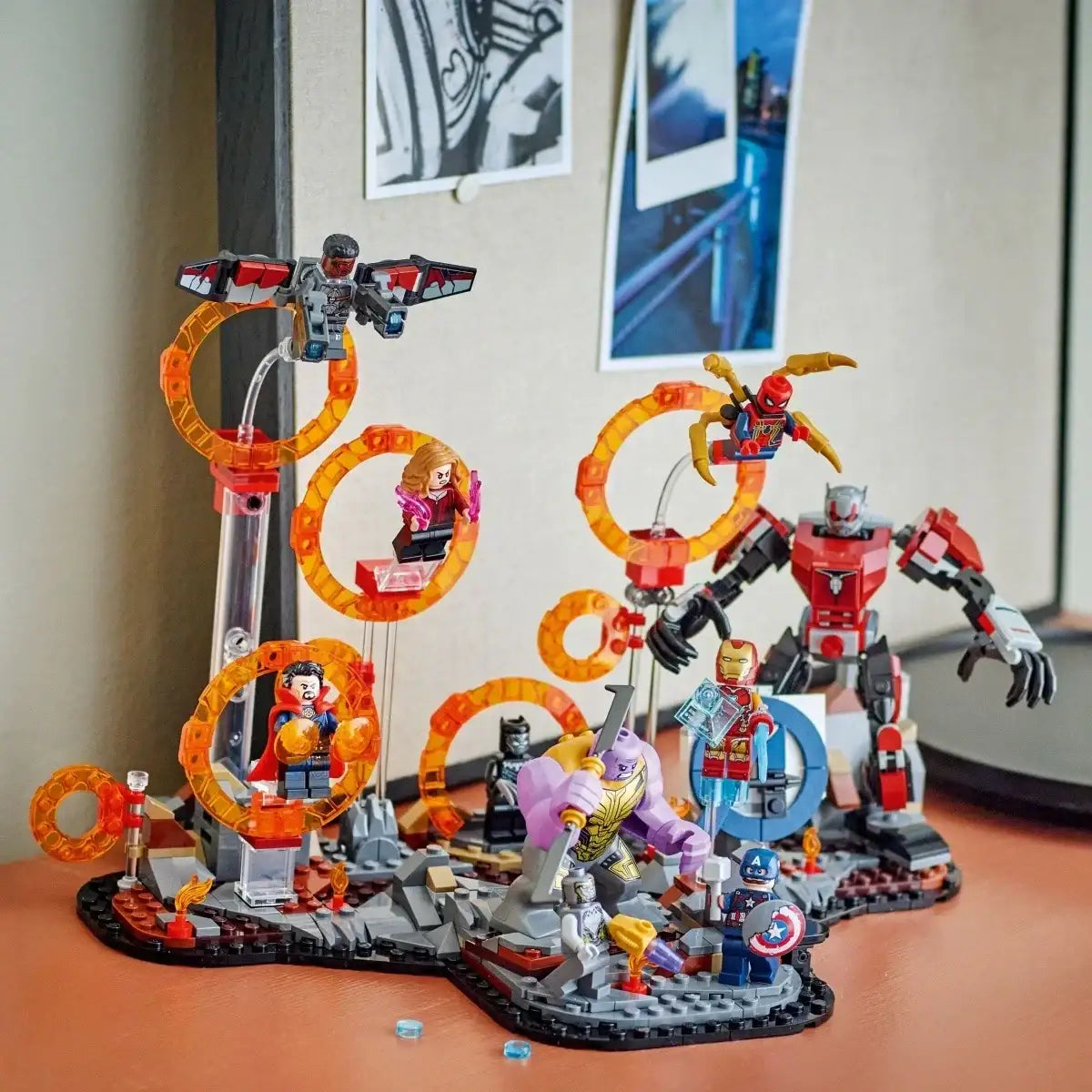 LEGO Avengers 76323 zestaw do zabawy i budowania Super Heroes - zabawki-dla-dziewczynki