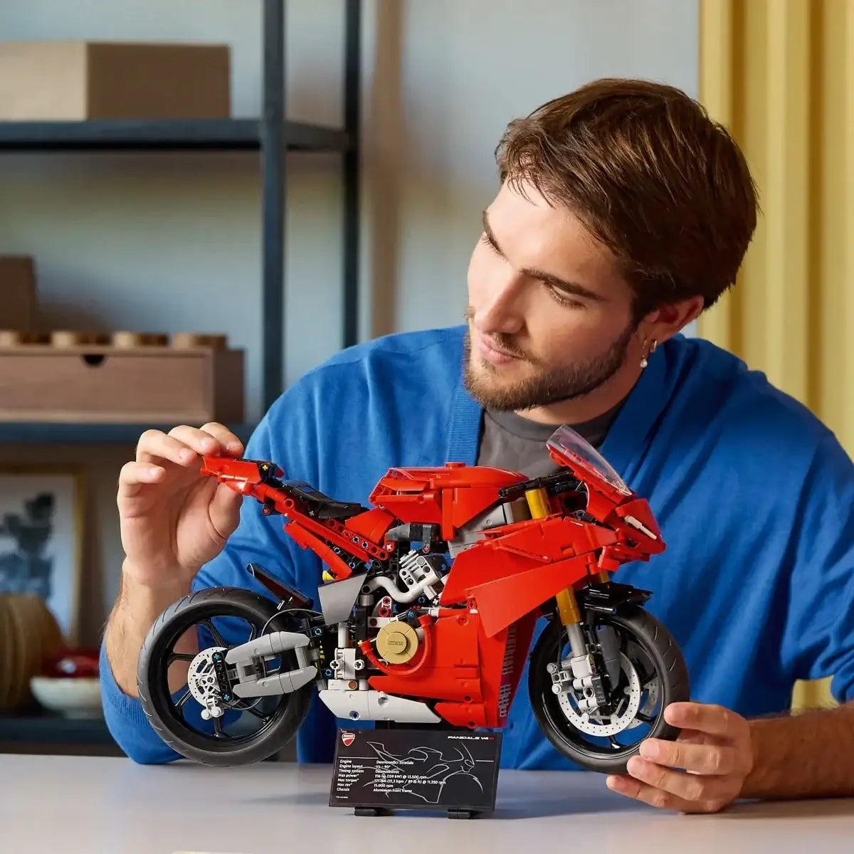 LEGO Technic 42202 motocykl Ducati Panigale V4 S zestaw kreatywny - zabawki-dla-dziewczynki