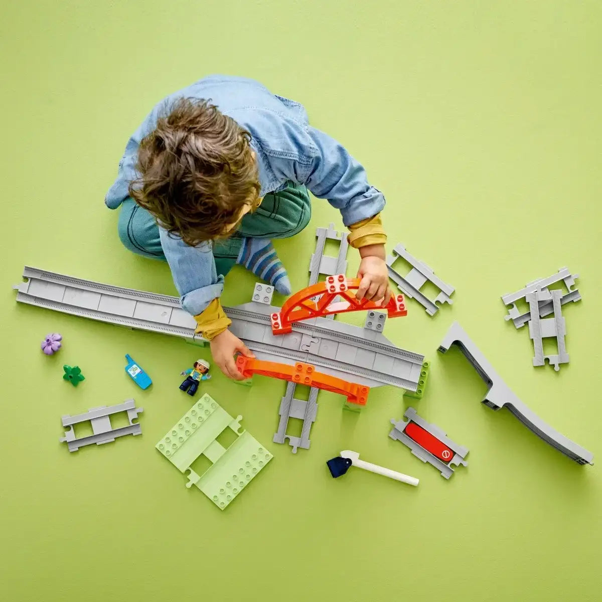LEGO Klocki DUPLO 10426 zestaw kreatywnej zabawy Most i tory kolejowe - zabawki-dla-dziewczynki