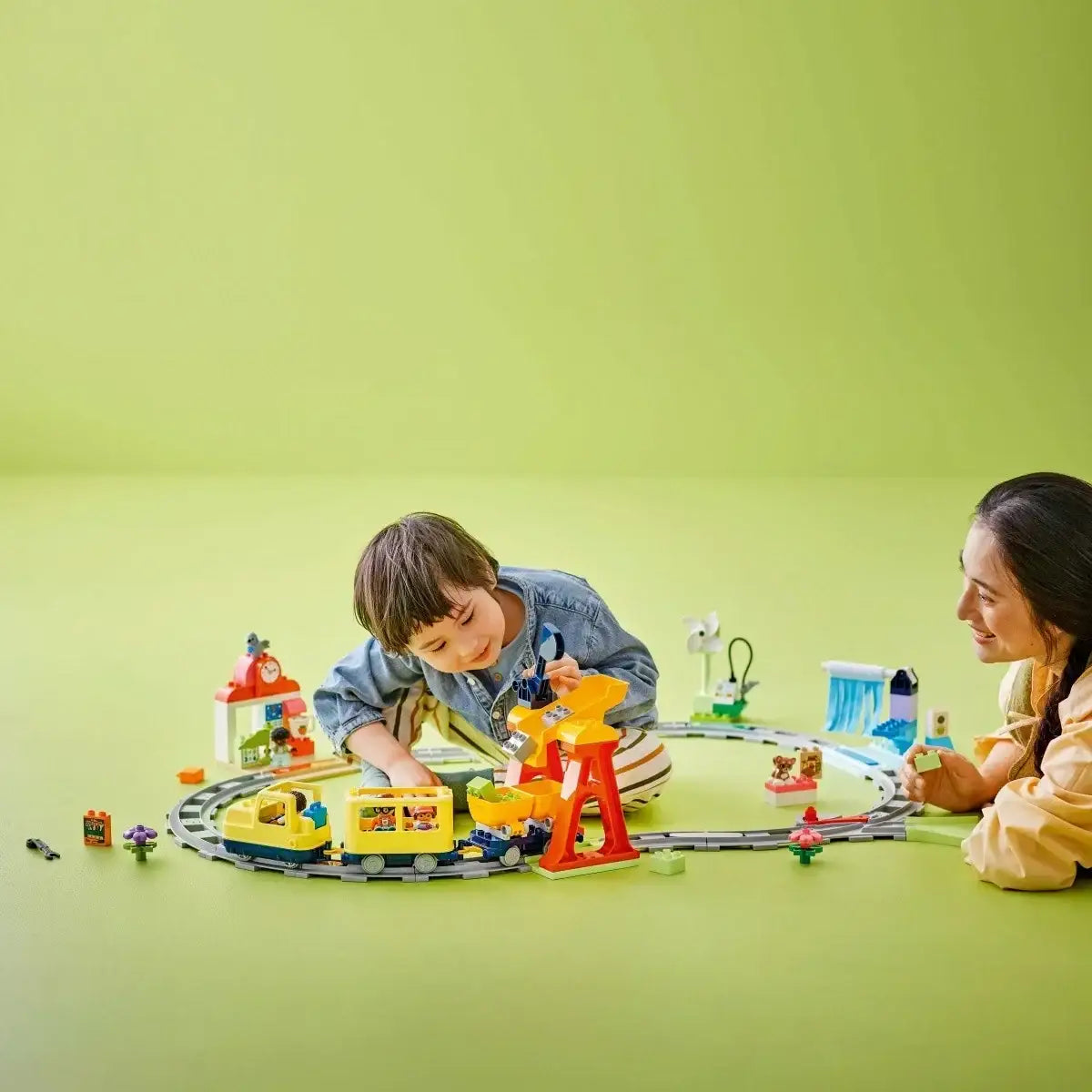 LEGO DUPLO 10428 Pociąg miejski rozwija wyobraźnię dziecka - zabawki-dla-dziewczynki