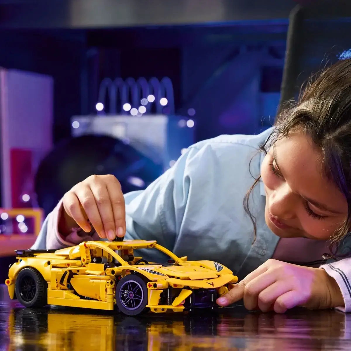LEGO Technic pojazd Chevrolet Corvette dla fanów motoryzacji