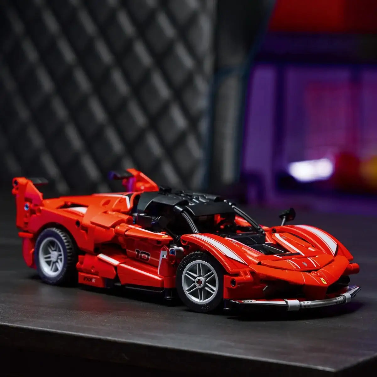 Ferrari FXX K LEGO Technic 42212 szczegółowy samochód wyścigowy