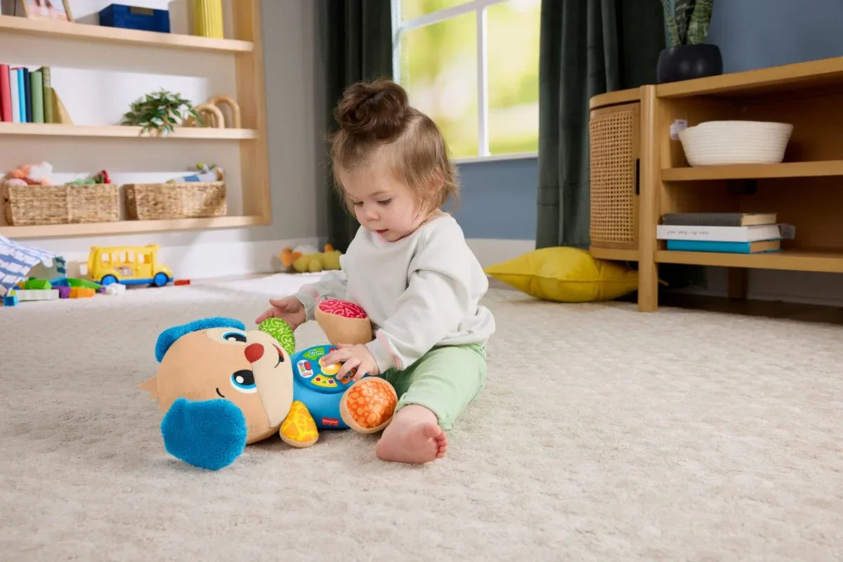 Fisher Price Maskotka interaktywna Szczeniaczek Uczniaczek (POL/ENG/CZ/SL/HU) - zabawki-dla-dziewczynki