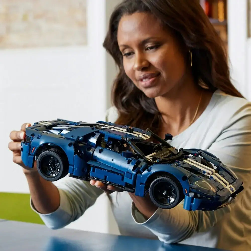 19-Klocki Technic 42154 Ford GT wersja z 2022 roku 19