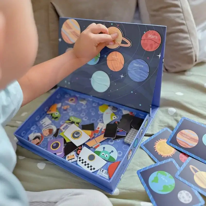 Układanka magnetyczna TOOKY TOY kosmos puzzle edukacyjna - zabawki-dla-dziewczynki