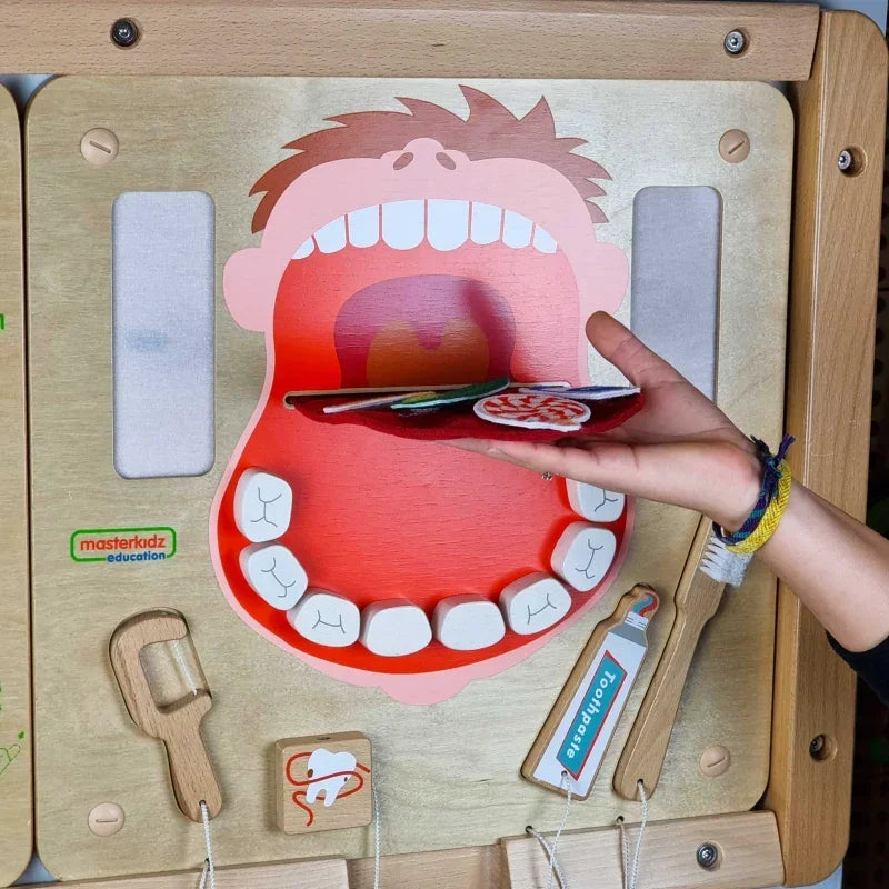 Ścienna tablica MASTERKIDZ sensoryczna do nauki higieny  - zabawki-dla-dziewczynki