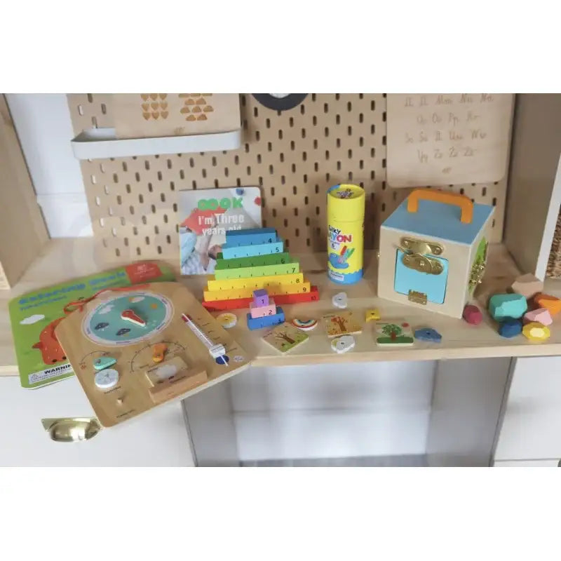 Tooky Toy Edukacyjne Pudełko Montessori Układanka Liczydło Tablica Pogody 6w1 od 3 Lat - zabawki-dla-dziewczynki
