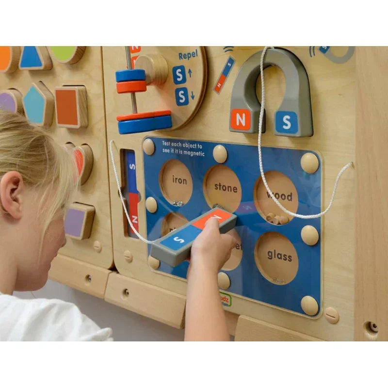 Tablica edukacyjna Masterkidz, eksperymenty z przyciąganiem magnetycznym - zabawki-dla-dziewczynki