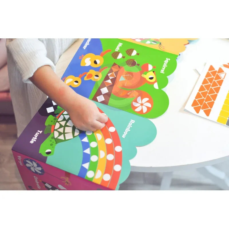 WOOPIE ART&FUN Naklejki Zestaw Dopasuj Kształty i Kolory Wyklejanka Zwierzątka 504 el. - zabawki-dla-dziewczynki