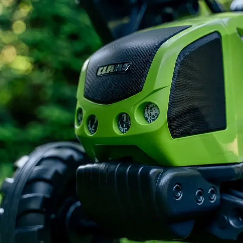 zielony traktor FALK CLAAS na pedały z przyczepką - zabawki-dla-dziewczynki