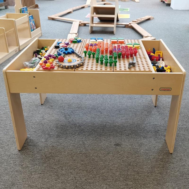 MASTERKIDZ Stół Edukacyjny drewniany z akcesoriami STEM - zabawki-dla-dziewczynki