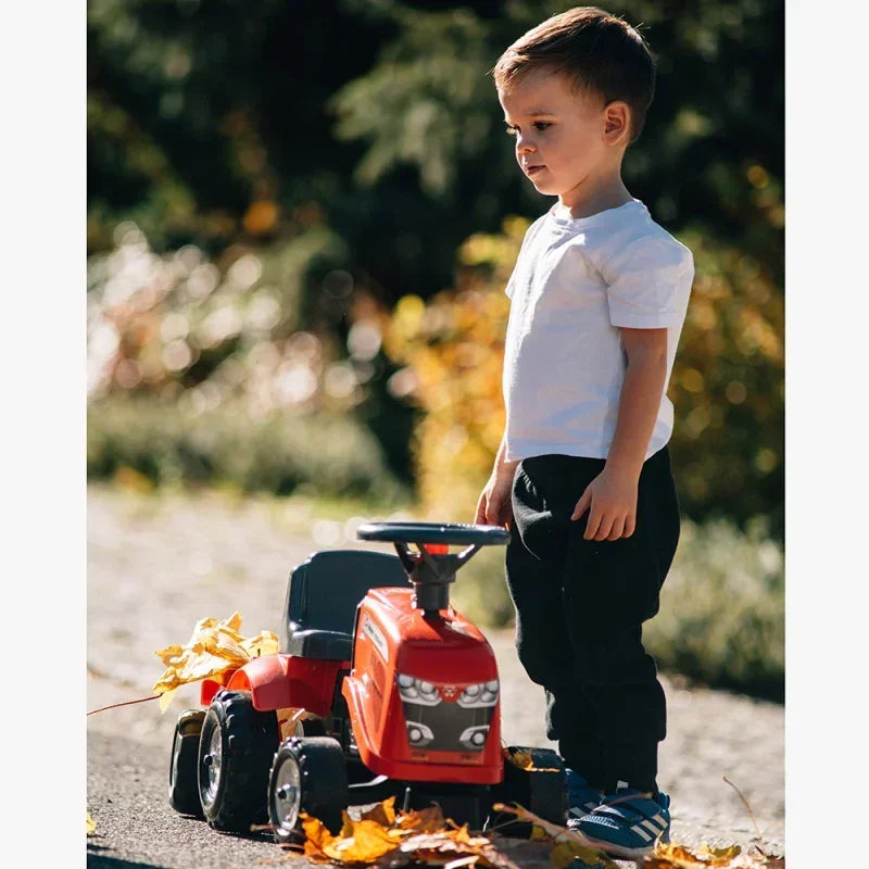 Kreatywna zabawa z czerwonym traktorkiem FALK Baby Massey Ferguson z dodatkami - zabawki-dla-dziewczynki