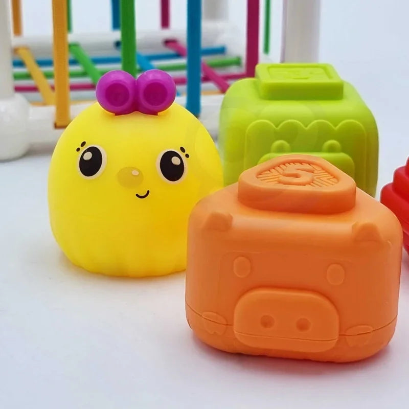 WOOPIE BABY Elastyczna Kostka Sensoryczna Sorter dla Dzieci Zwierzątka + Grzechotka 7 el. - zabawki-dla-dziewczynki